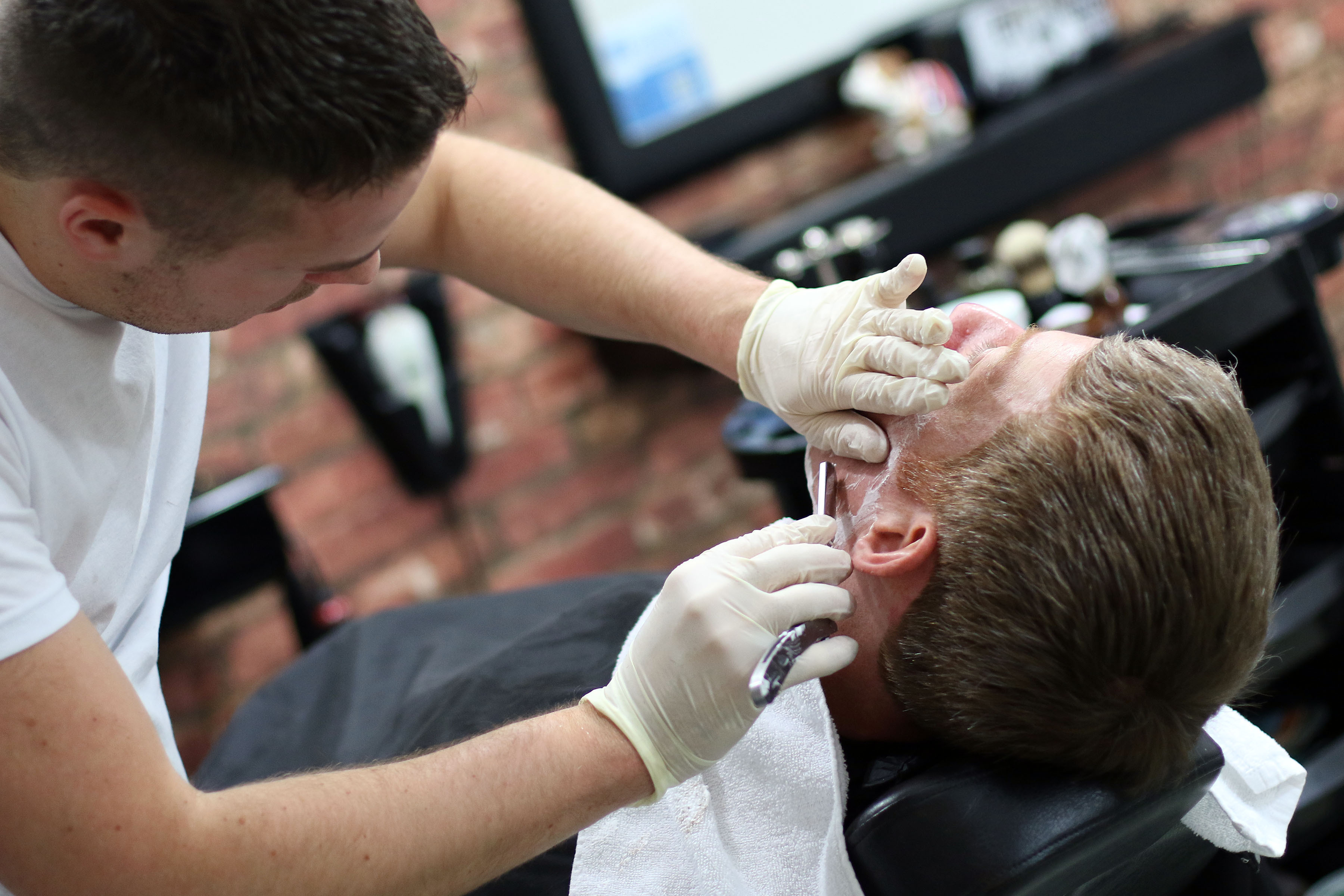 The Leading Edge Hairdressers, Salon & Barbers in Hyde